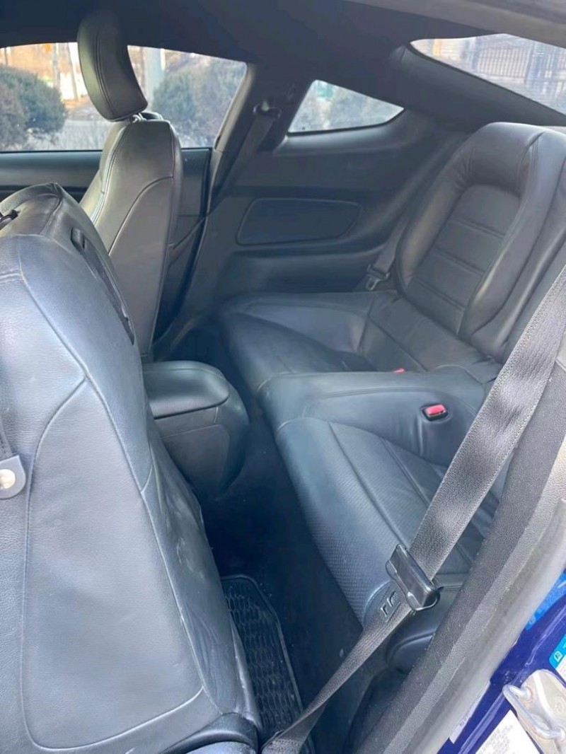 沈阳16年福特野马6