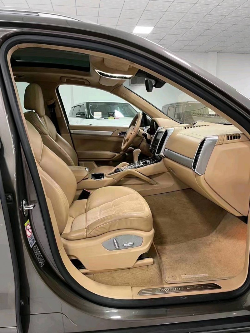 廊坊13年保时捷卡宴5