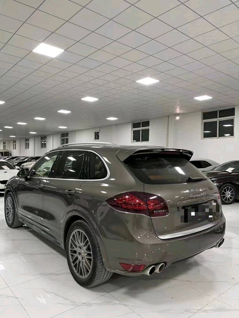 廊坊13年保时捷卡宴2