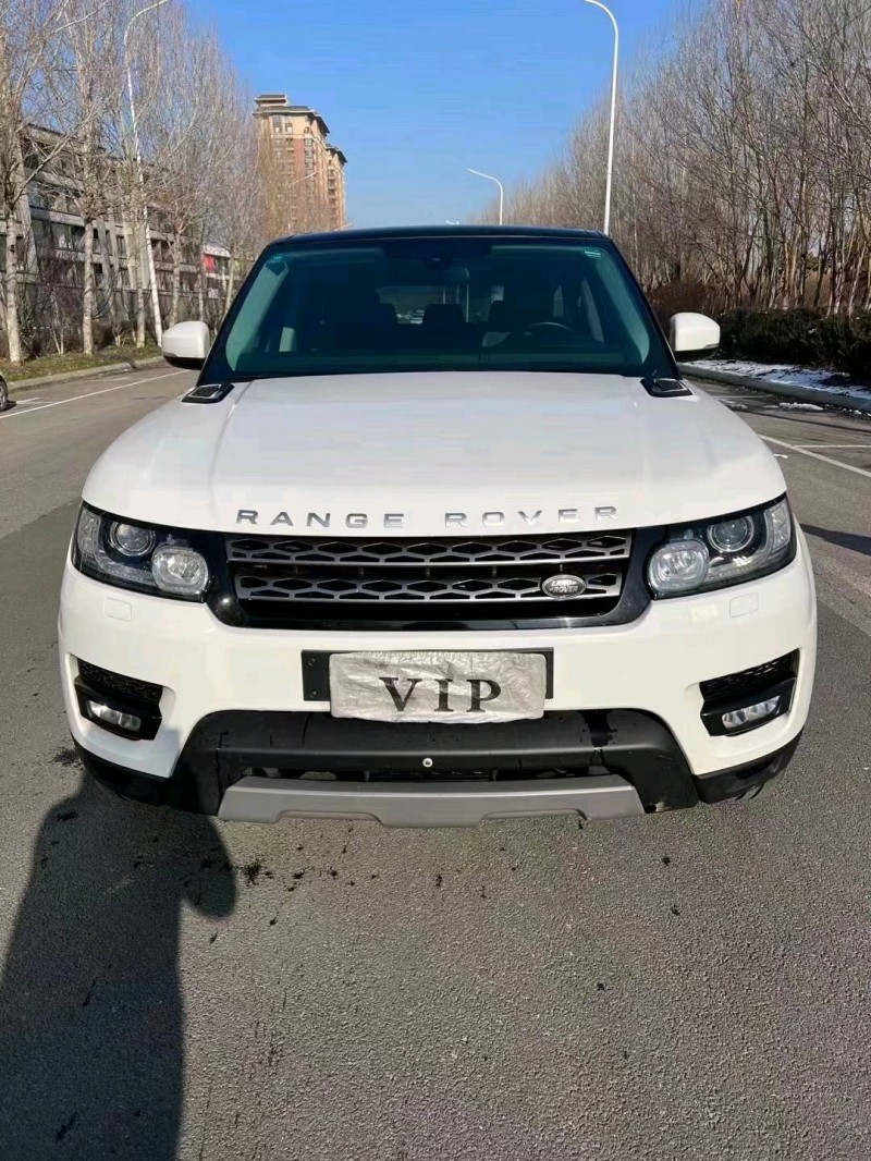 沈阳17年路虎揽胜运动1