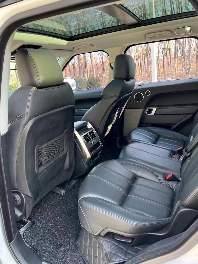 沈阳17年路虎揽胜运动5