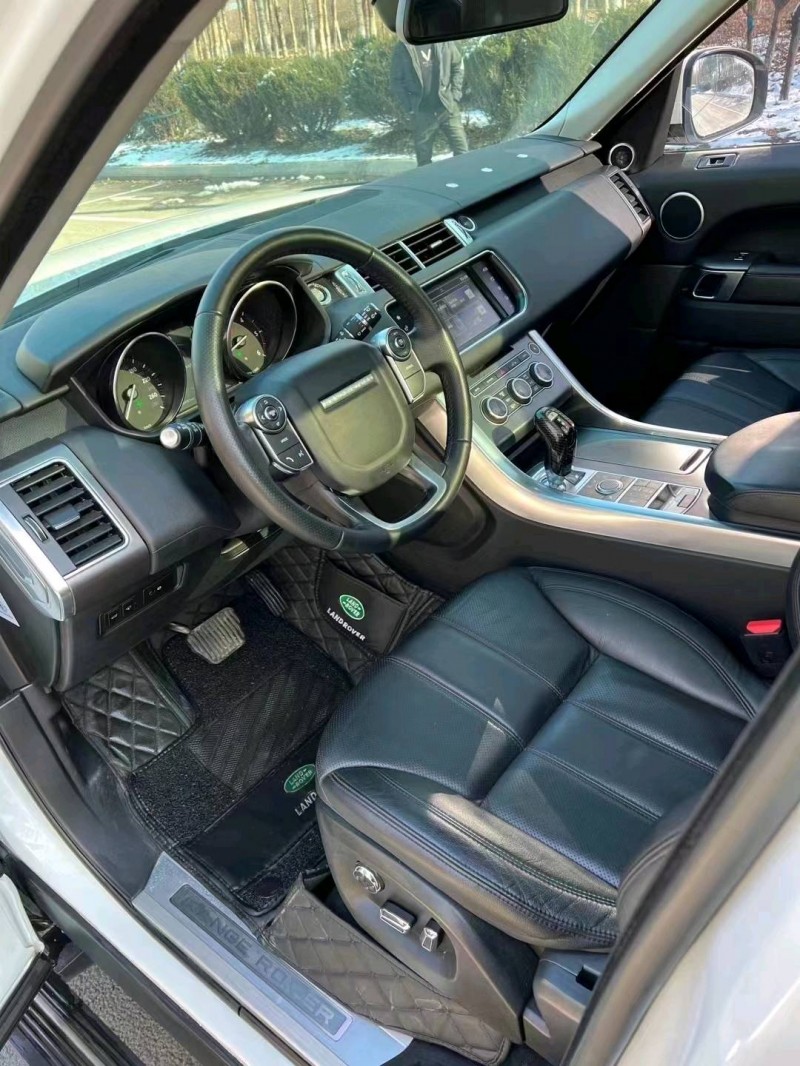 沈阳17年路虎揽胜运动8