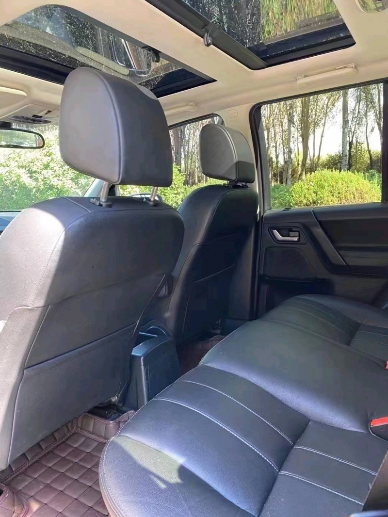 沈阳14年路虎神行者4