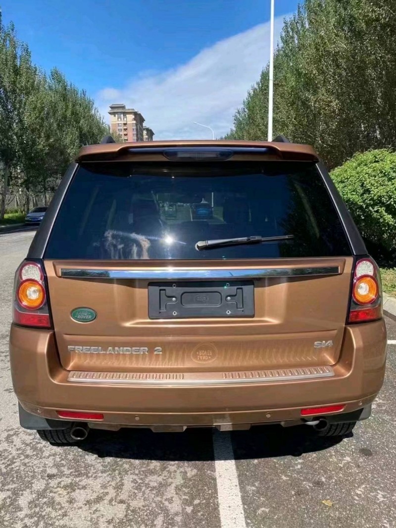 沈阳14年路虎神行者8