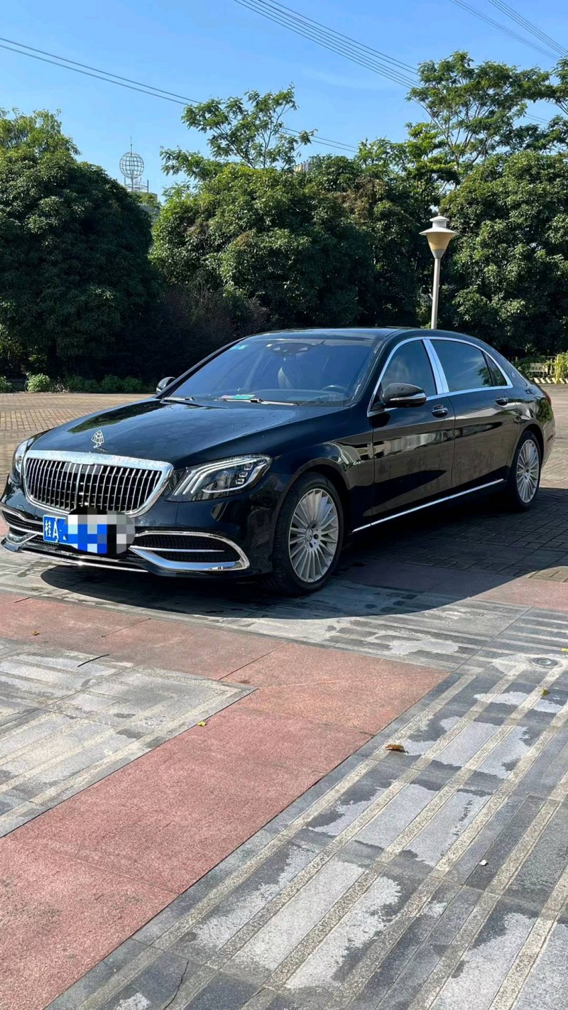 广州19年奔驰迈巴赫S级2