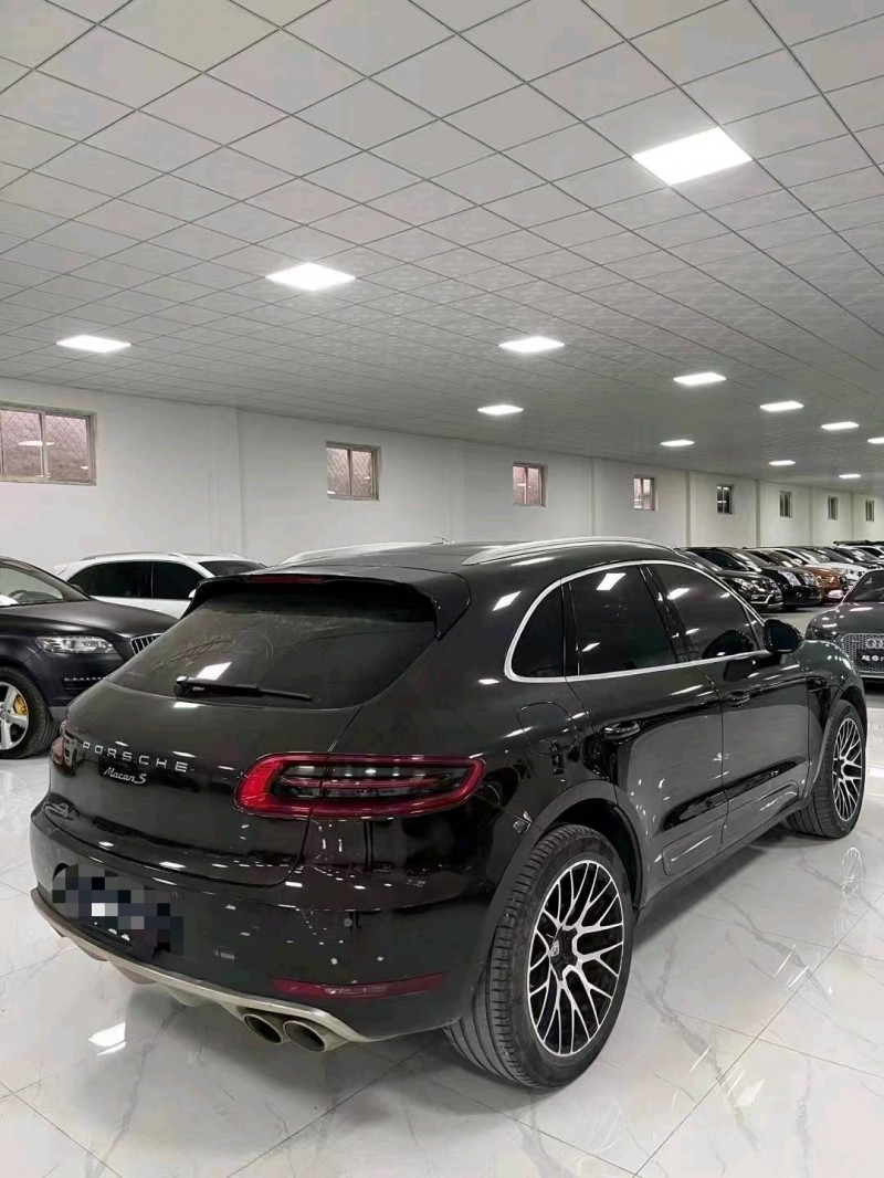廊坊15年保时捷Macan7