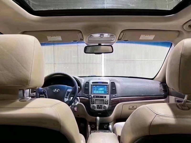 邯郸10年现代新胜达2