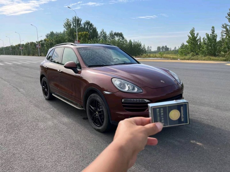 宜昌13年保时捷卡宴9