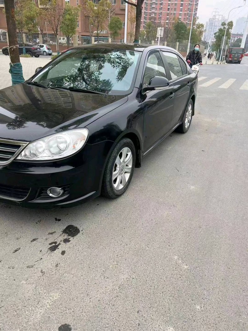 北京12年大众朗逸1