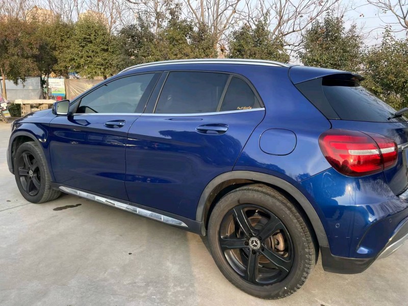 邯郸19年奔驰GLA2