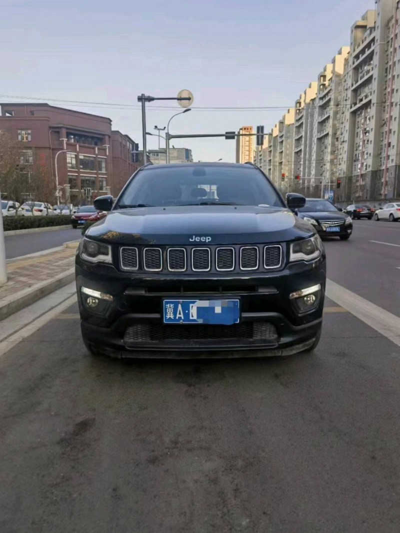 石家庄17年Jeep指南者9