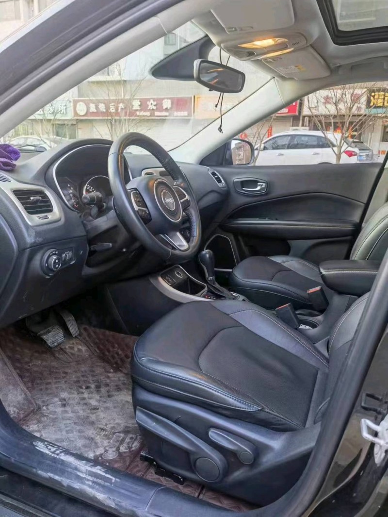 石家庄17年Jeep指南者4