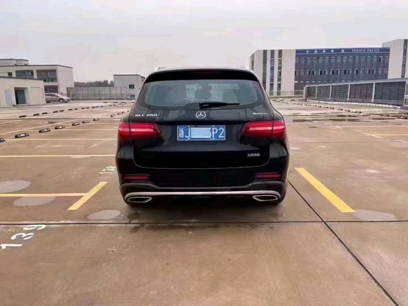 嘉兴18年奔驰GLC5