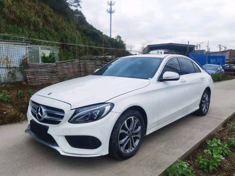 嘉兴18年奔驰C3