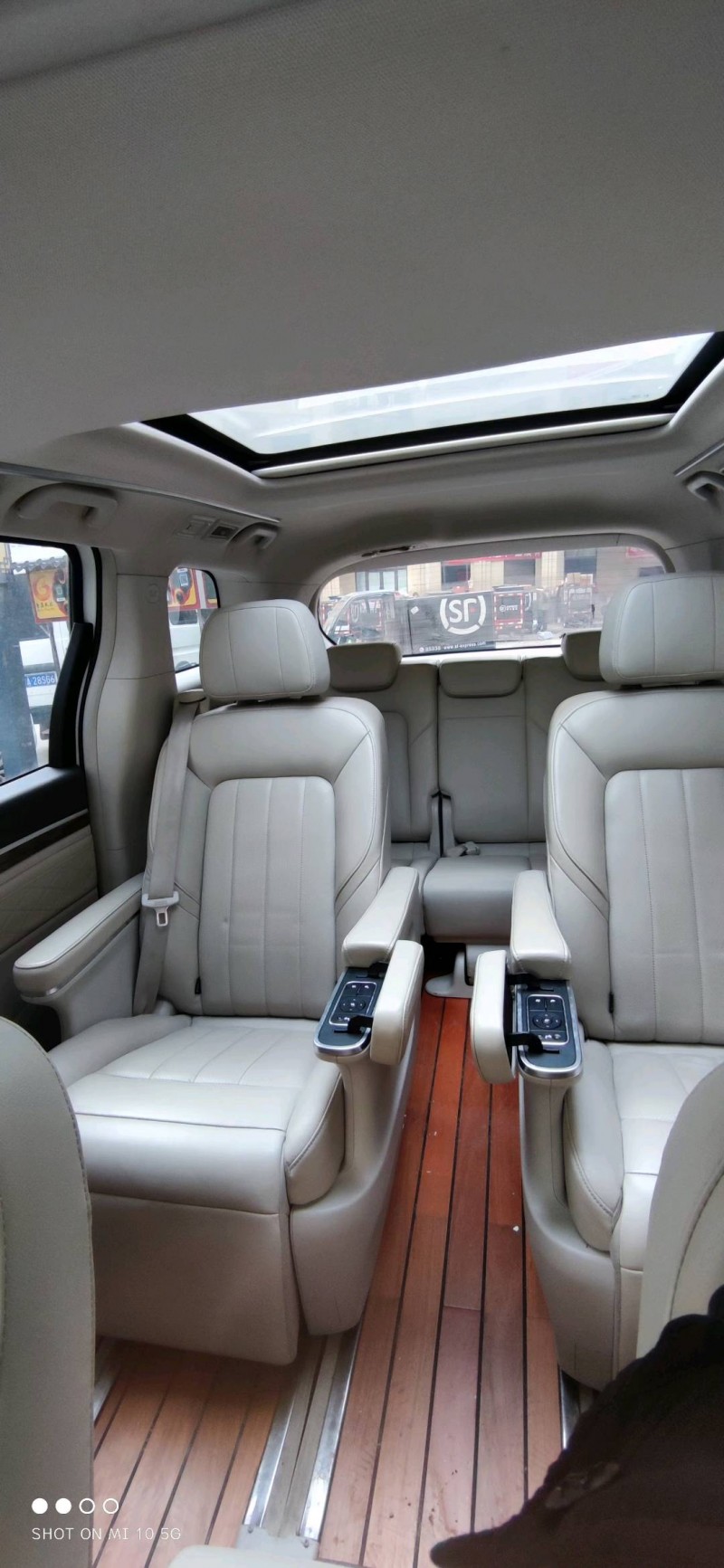 西安18年傳祺M84