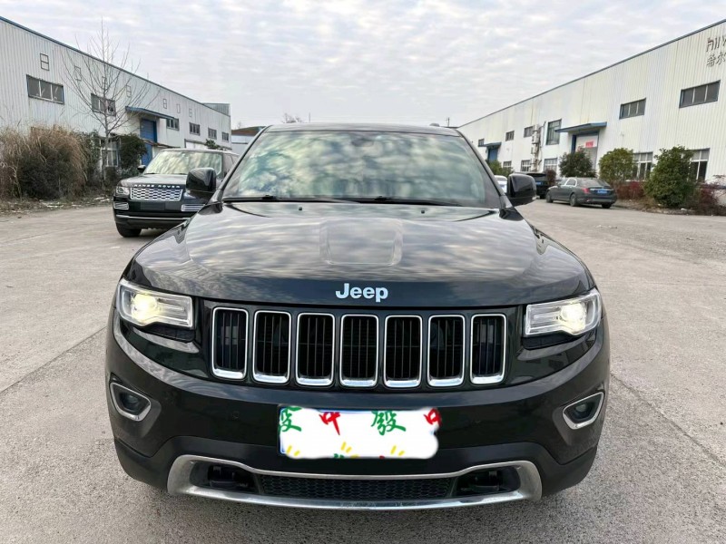 淮南16年Jeep大切諾基1