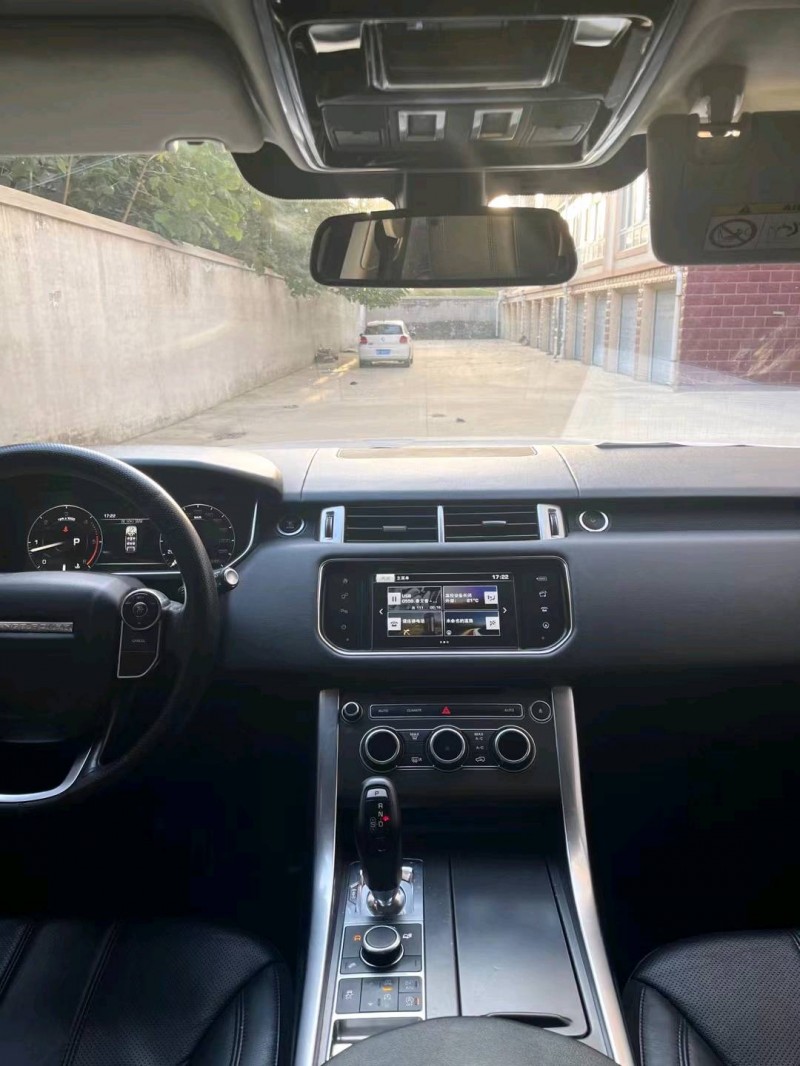 临沂16年路虎揽胜运动6