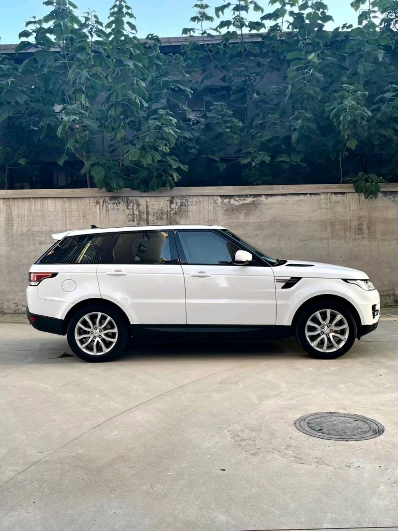 临沂16年路虎揽胜运动3