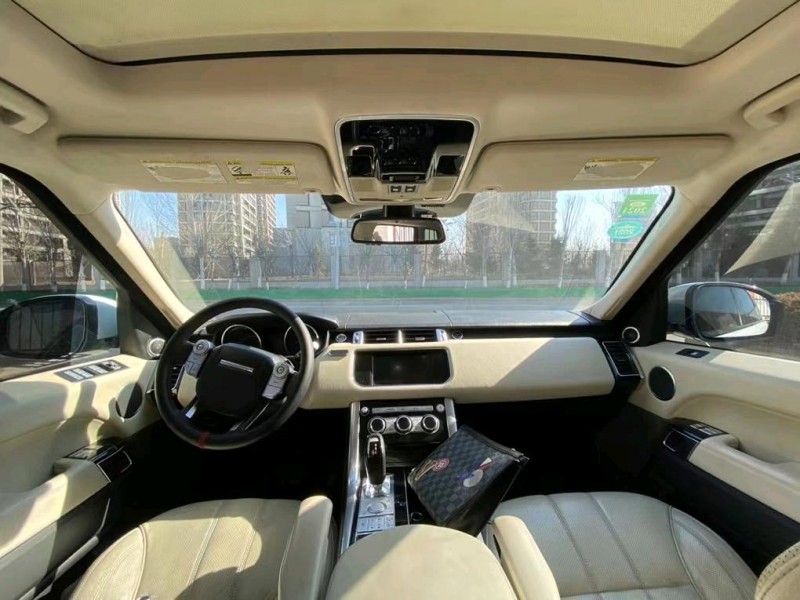 沈阳14年路虎揽胜运动6