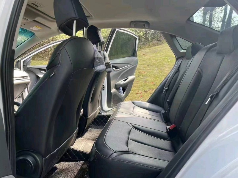 梧州22年别克英朗2