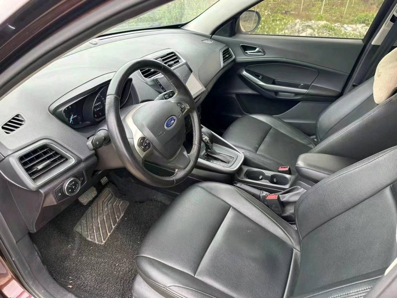 珠海19年福特福睿斯7