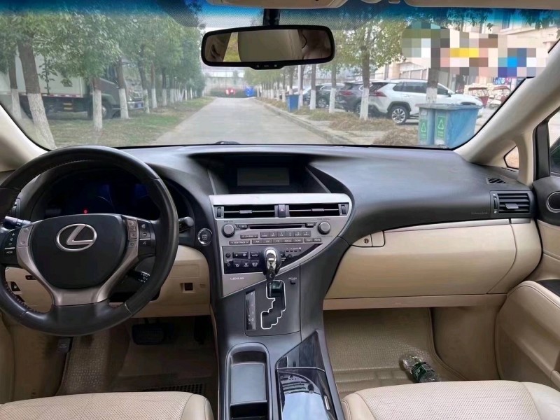 济南15年雷克萨斯RX4