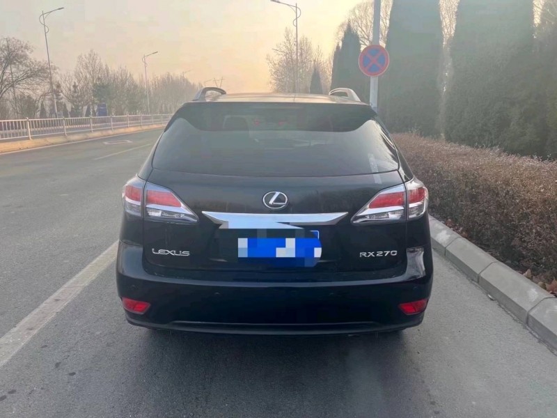 济南15年雷克萨斯RX9