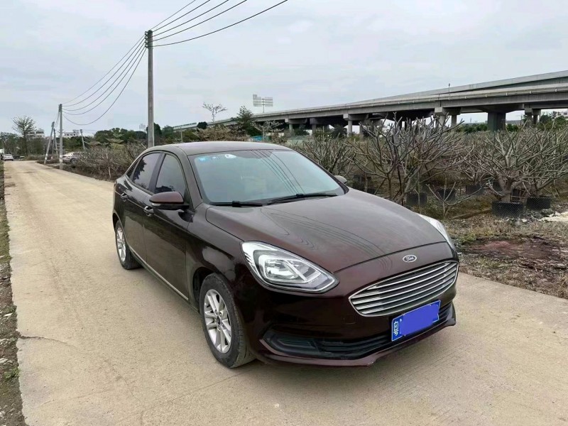 珠海19年福特福睿斯7