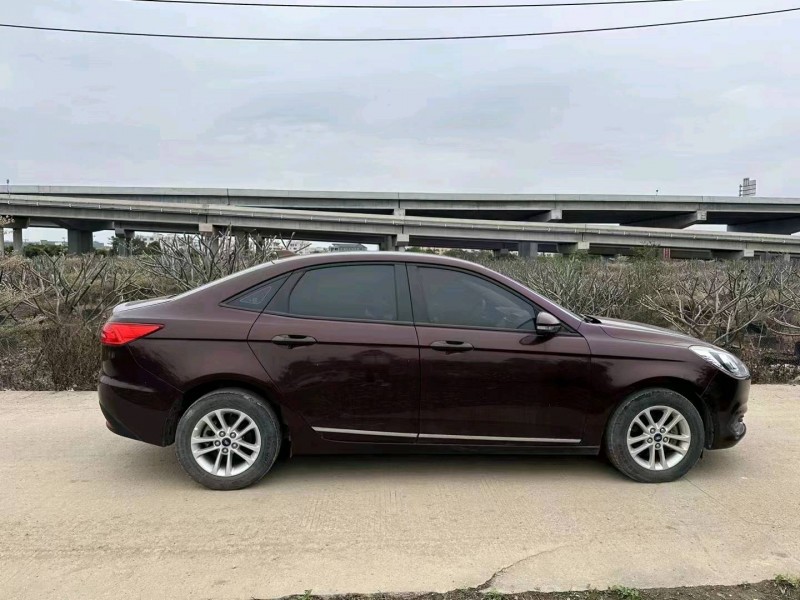 珠海19年福特福睿斯1