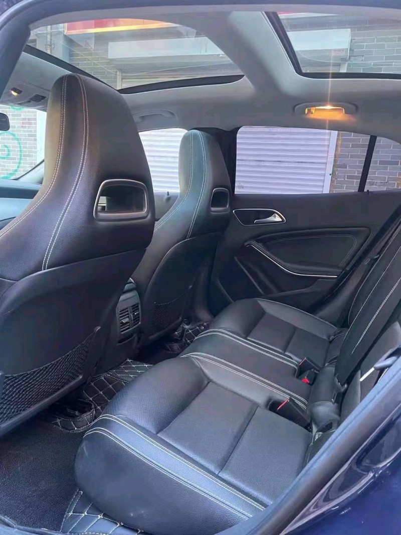 邯郸16年奔驰GLA8