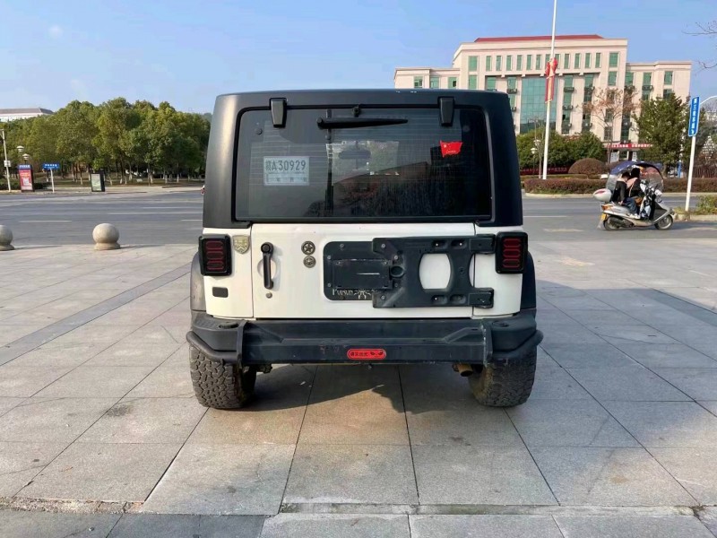 宜春13年Jeep牧马人4