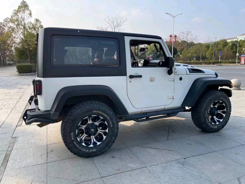 宜春13年Jeep牧马人6