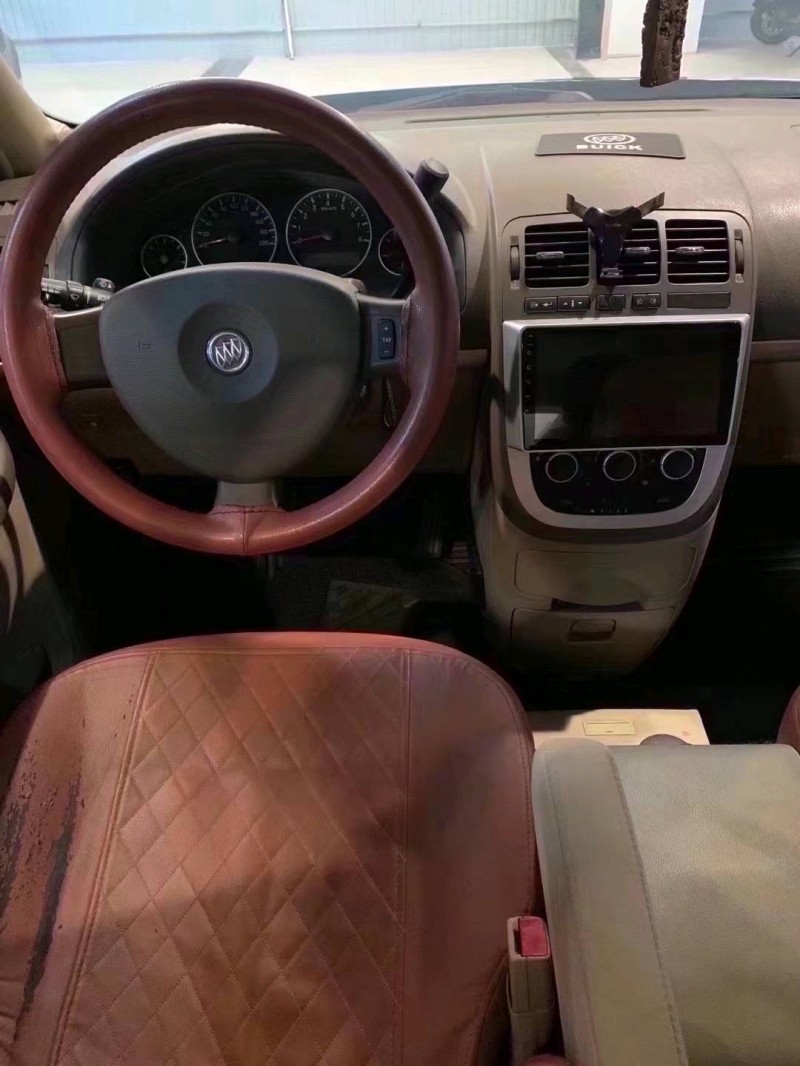 枣庄17年别克GL84