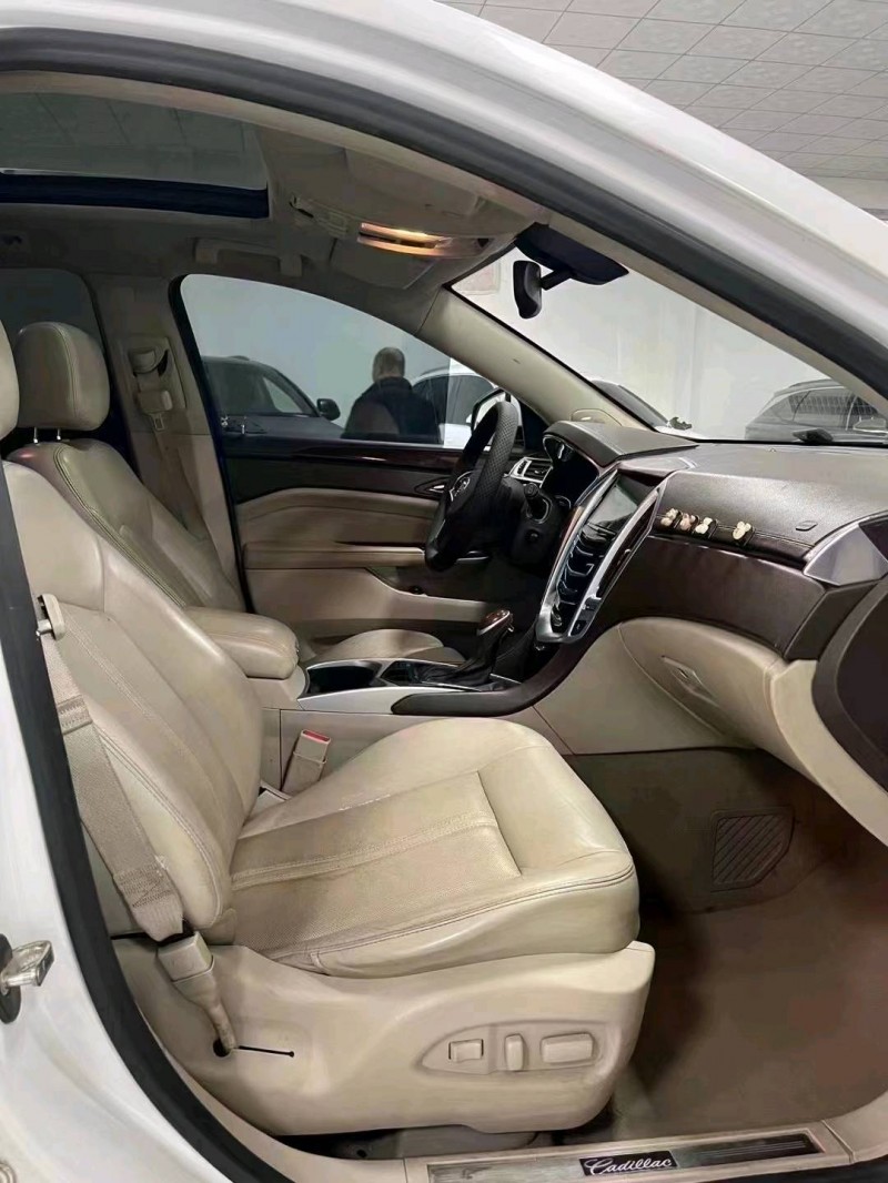 廊坊14年凯迪拉克SRX4