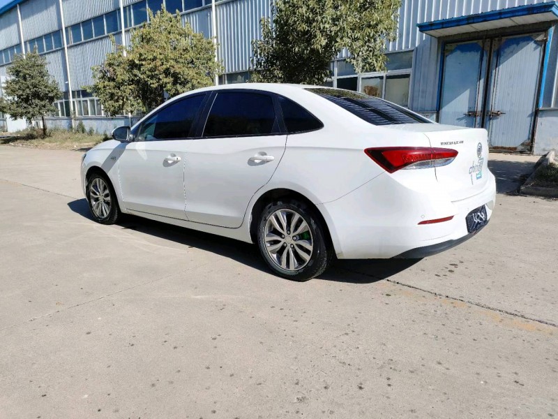 东营20年别克英朗3