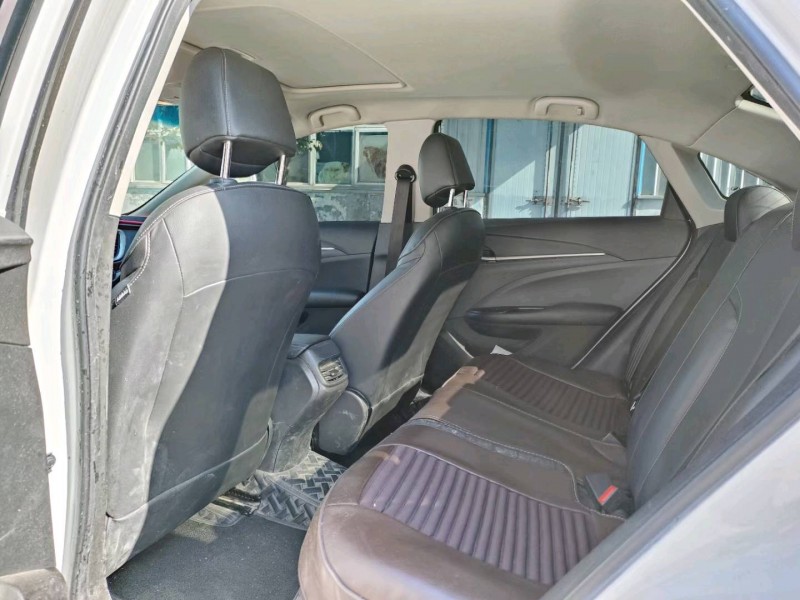 东营20年别克英朗2