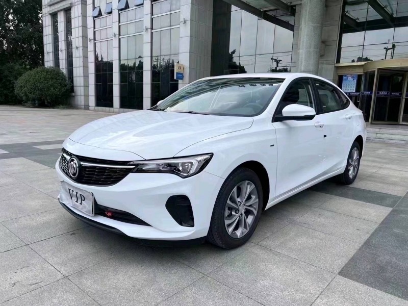 枣庄22年别克威朗2