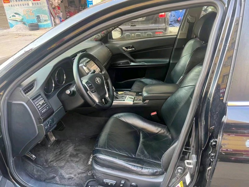 北京13年丰田锐志4