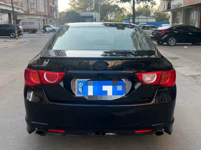 北京13年丰田锐志8