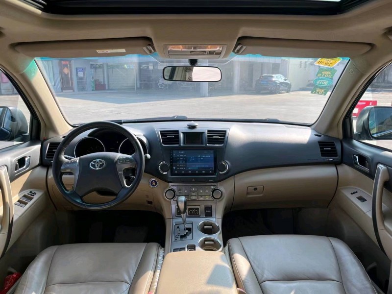 北京11年丰田汉兰达9