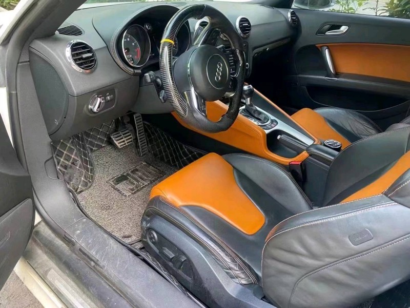 北京12年奥迪TTS6