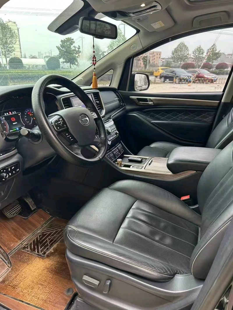 宜昌20年传祺M86