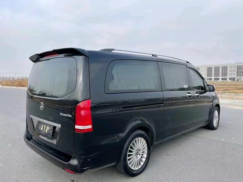 盐城19年奔驰威霆8