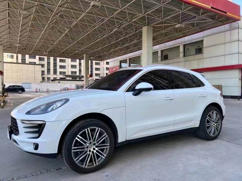 邯郸15年保时捷Macan8