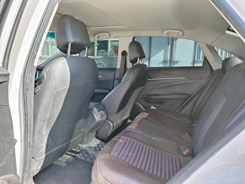 枣庄20年别克英朗7