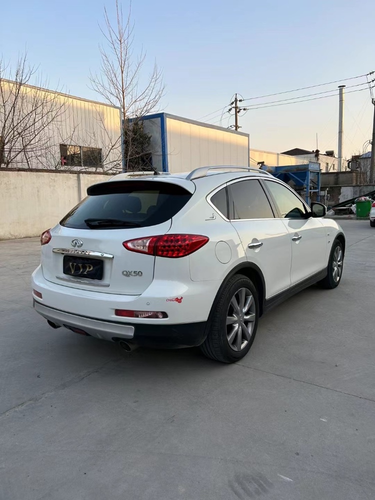 徐州13年英菲尼迪QX508