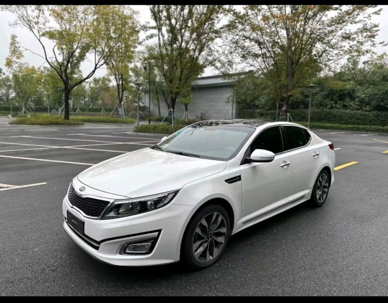 嘉兴14年起亚K52