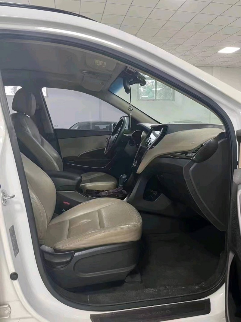 廊坊13年现代新胜达4