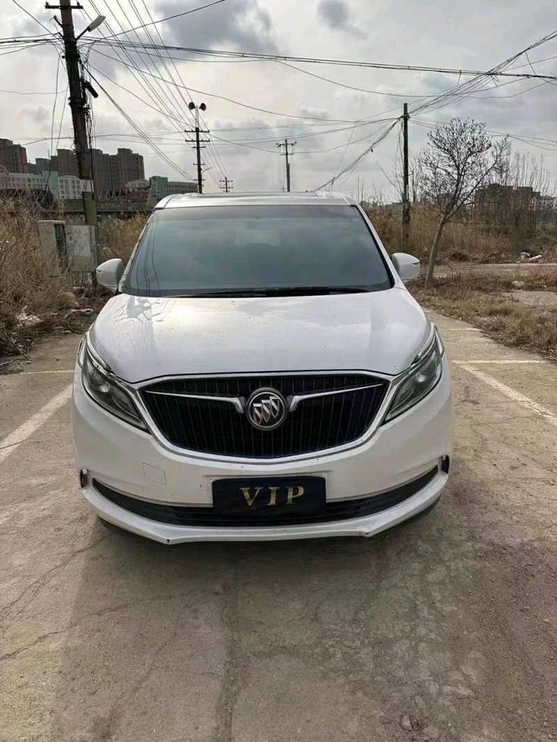 潍坊18年别克GL88