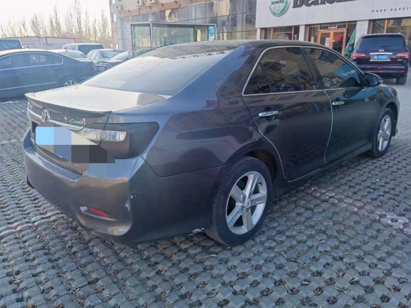 邯郸13年丰田凯美瑞2